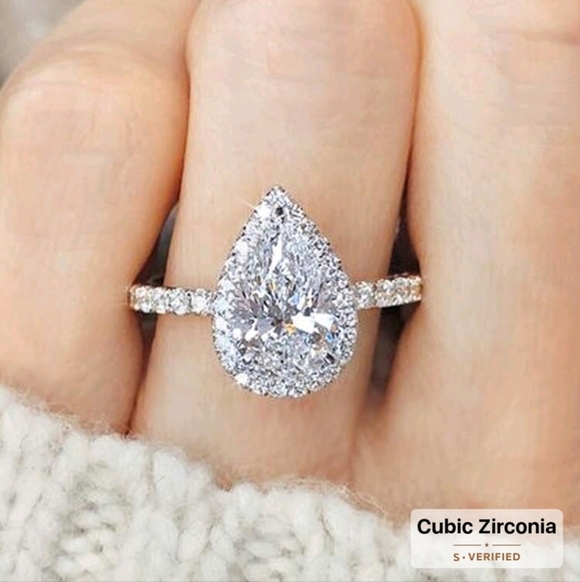 Silver Pear Cut Cubic Zirconia White Teardrop Ring Sz 7 - Picture 4 of 5